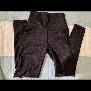 ECHT Scruntch Leggings